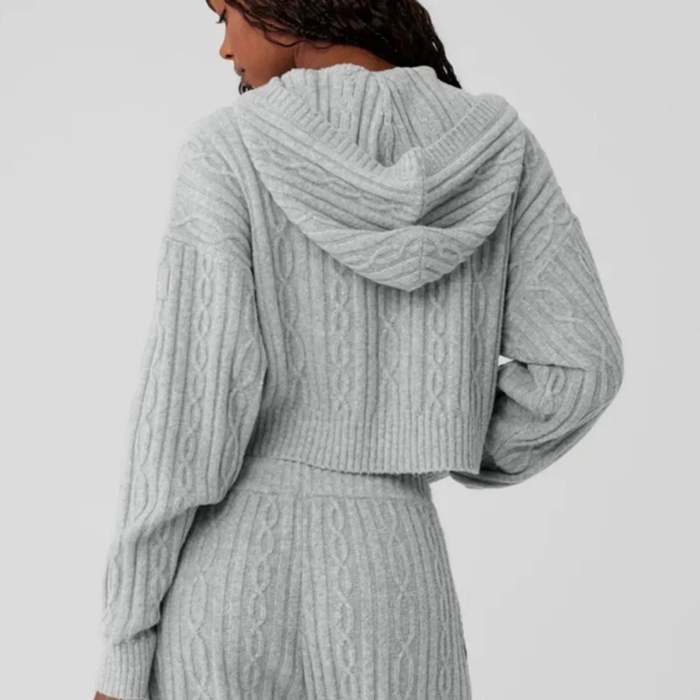 ALO YOGA Athletic Heather Grey Cable Knit‎ Winter Bliss Pullover Hoodie Size S - Picture 9 of 9